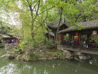 四川成都特價旅游團報價_到四川成都旅游多少錢_四川成都旅行團自由行