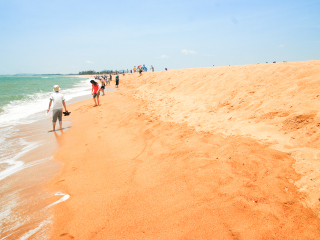 現(xiàn)在到海南三亞旅游多少錢_到海南三亞旅游多少錢_以往國(guó)慶海南三亞游價(jià)格