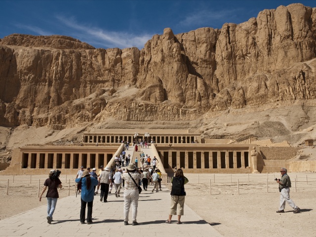 http:\/\/www.tuniu.com\/tour\/210560762