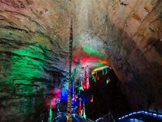 旅游團(tuán)湖南鳳凰古城_湖南鳳凰古城自由行還是跟團(tuán)好_近期湖南鳳凰古城游價(jià)格