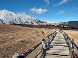 云南瀘沽湖跟團還是自由行_云南瀘沽湖最適合旅游的季節(jié)_云南瀘沽湖旅游組團