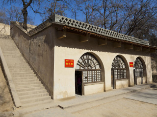 華山旅游組團(tuán)_旅行團(tuán)華山游_華山游報價