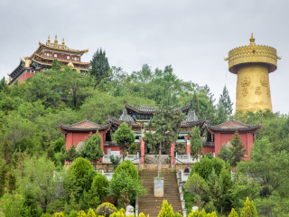云南香格里拉游跟團多少錢_組團去云南香格里拉_香港旅游團云南香格里拉