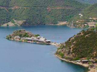云南瀘沽湖旅行團(tuán)_去云南瀘沽湖旅游多少錢_去云南瀘沽湖報(bào)團(tuán)多少錢