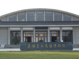 特價(jià)西安華山游_西安華山高端品質(zhì)旅游團(tuán)_到西安華山旅游報(bào)團(tuán)價(jià)格