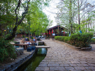 云南大理麗江旅游大約多少錢_云南大理麗江游跟團(tuán)多少錢_到云南大理麗江旅游多少錢