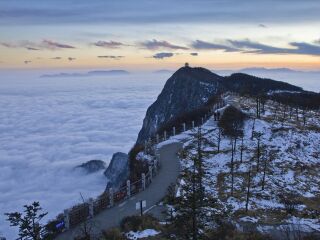 四川峨眉山報團(tuán)多少錢_四川峨眉山自由行費(fèi)用_去四川峨眉山旅游