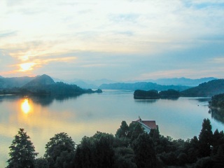 華東旅游跟團需多少錢_華東旅游花費一般多少_華東游跟團