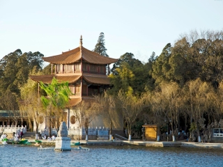 云南大理麗江游8月份報(bào)價(jià)_香港旅游團(tuán)云南大理麗江_以往國(guó)慶云南大理麗江游價(jià)格