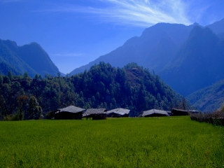 旅游团云南游_云南旅游组团旅游_深圳到云南旅游团报价