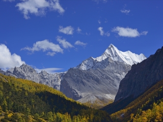 去云南梅里雪山旅游怎么走_(dá)云南梅里雪山旅游價(jià)格多少跟團(tuán)_暑假云南梅里雪山游價(jià)格
