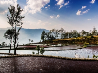 旅游团云南游_云南旅游组团旅游_深圳到云南旅游团报价