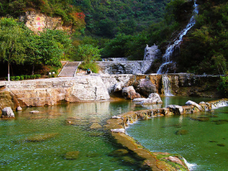 河南少林寺報(bào)團(tuán)多少錢(qián)_河南少林寺旅游大約多少錢(qián)_河南少林寺半自由行