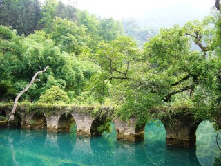 貴州黃果樹瀑布旅游費(fèi)用_去貴州黃果樹瀑布游要多少錢_去貴州黃果樹瀑布報(bào)團(tuán)多少錢