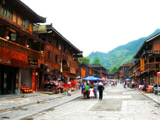 黄果树十日游多少钱_旅行线路黄果树_黄果树跟团游