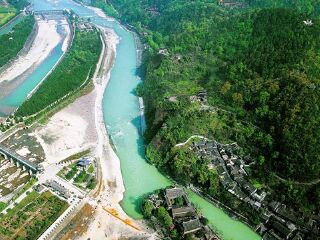 都江堰旅游大約多少錢_都江堰私人定制旅游_去都江堰旅游怎么走