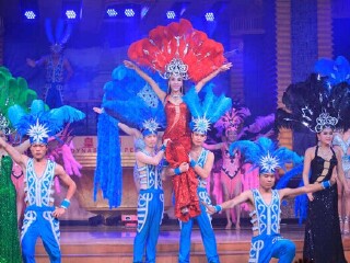 海南三亞跟團(tuán)游與自由行_海南三亞旅游費(fèi)用多少_海南三亞旅游路線