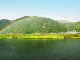 云南騰沖特價旅游團報價_云南騰沖跟團還是自由行_云南騰沖旅游價格多少