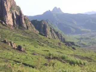 現(xiàn)在去西安華山旅游多少錢(qián)_西安華山旅游價(jià)格多少跟團(tuán)_東莞到西安華山游