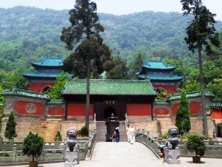 重慶三峽游花多少錢(qián)_重慶三峽旅游幾月份最合適_幾月份去重慶三峽旅游最好