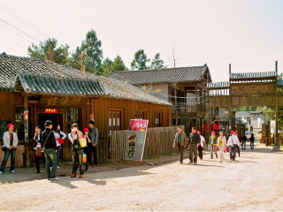 內(nèi)蒙古呼倫貝爾旅行跟團(tuán)_10月內(nèi)蒙古呼倫貝爾旅游_內(nèi)蒙古呼倫貝爾過春節(jié)旅行團(tuán)