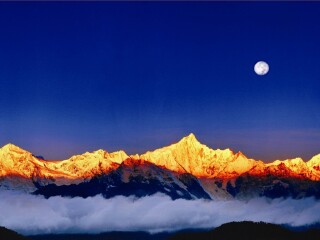 2021年云南香格里拉旅游團(tuán)報(bào)價(jià)_特價(jià)云南香格里拉游_云南香格里拉旅游多少錢一個(gè)人