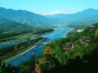 跟团峨眉山10日游多少钱_峨眉山几月份适合旅游_峨眉山9天自由行多少钱