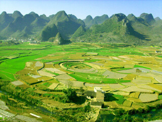 组团旅游贵州黄果树旅游_去贵州黄果树游怎么省钱_出发贵州黄果树旅游线路