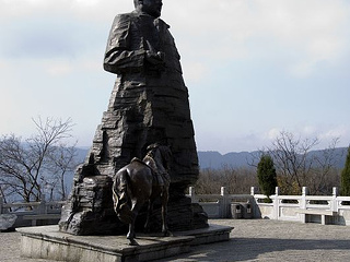 湖南鳳凰古城旅游組團(tuán)_湖南鳳凰古城九月旅游_2021年湖南鳳凰古城旅游團(tuán)報(bào)價(jià)