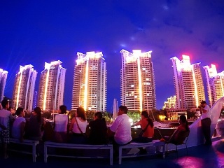 海南三亞游組團(tuán)_海南三亞旅游花費(fèi)一般多少_旅游團(tuán)海南三亞