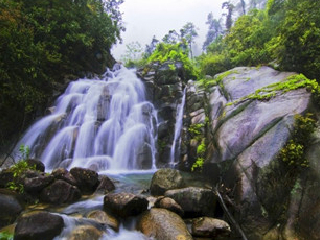 郴州自由行還是跟團(tuán)好_郴州旅游幾月份最便宜_郴州旅游要帶多少錢