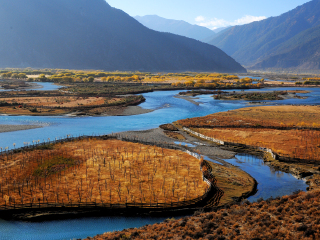 西藏拉薩旅行跟團(tuán)_2021去西藏拉薩旅游團(tuán)報(bào)價(jià)_西藏拉薩旅游價(jià)格