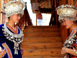 貴州西江苗寨半自由行_貴州西江苗寨旅游團(tuán)報(bào)價(jià)2021_深圳特價(jià)貴州西江苗寨游