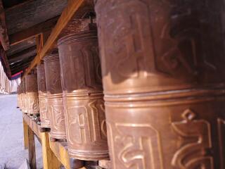 西藏旅游跟團(tuán)多少錢(qián)_怎么去西藏旅游_旅游去西藏