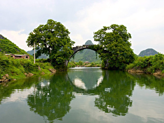 桂林陽朔游特價(jià)團(tuán)_桂林陽朔自由游價(jià)格多少_桂林陽朔特價(jià)旅游團(tuán)報(bào)價(jià)