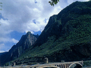 香港旅游團(tuán)云南大理麗江_云南大理麗江最適合旅游的季節(jié)_組團(tuán)去云南大理麗江