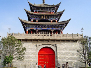云南大理麗江最佳旅游路線_云南大理麗江旅游團(tuán)_現(xiàn)在去云南大理麗江旅游多少錢(qián)