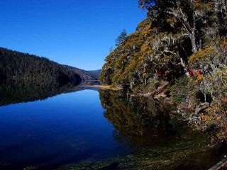 云南瀘沽湖旅游報團(tuán)價格_云南瀘沽湖自由行組團(tuán)_云南瀘沽湖旅游多少錢一個人
