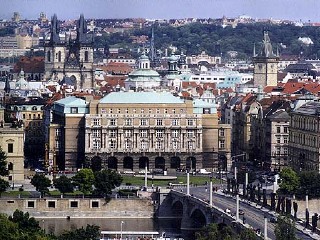 歐洲旅游一次多少錢_歐洲旅游8日游_歐洲幾月份適合旅游