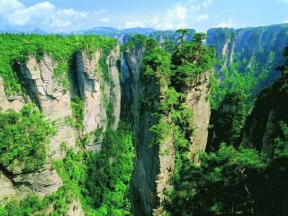张家界旅游康辉_跟团去张家界旅游价格_去张家界6日旅游