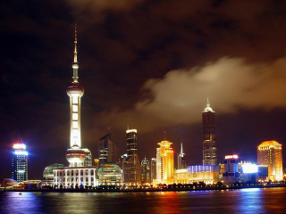 上海高端品質(zhì)旅游團_香港旅游團上海_上海自由行還是跟團好