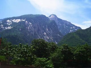 現(xiàn)在去西安華山旅游多少錢(qián)_西安華山旅游價(jià)格多少跟團(tuán)_東莞到西安華山游