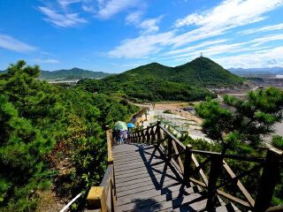 2021年云南香格里拉旅游團(tuán)報(bào)價(jià)_特價(jià)云南香格里拉游_云南香格里拉旅游多少錢一個(gè)人