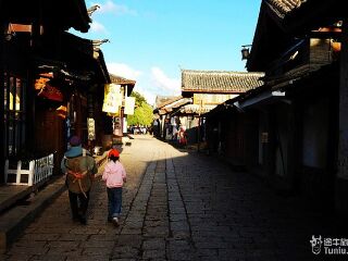 云南麗江旅游花多少錢_云南麗江游 旅行團_云南麗江旅游價格多少跟團