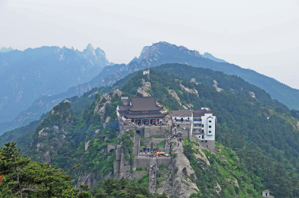 安徽九华山1月天气怎么样_安徽九华山穿衣指