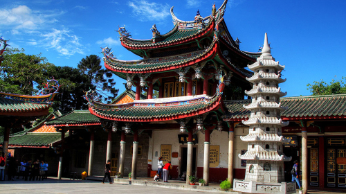 <厦门-鼓浪屿-厦门大学-曾厝埯-南普陀4日游