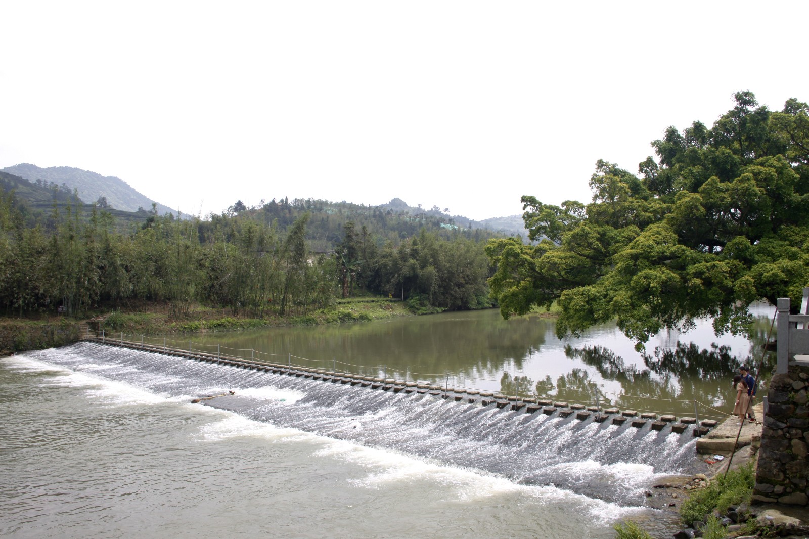 四月的福建风和日丽景色宜人