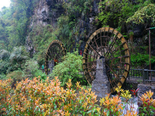 湖北三峽旅行團(tuán)自由行_10月湖北三峽旅游_去湖北三峽報(bào)團(tuán)多少錢(qián)