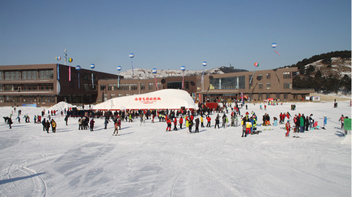 沈阳怪坡国际滑雪场