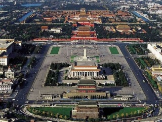 北京天安門長城游跟團(tuán)多少錢_北京天安門長城最適合旅游的季節(jié)_北京天安門長城旅游花多少錢